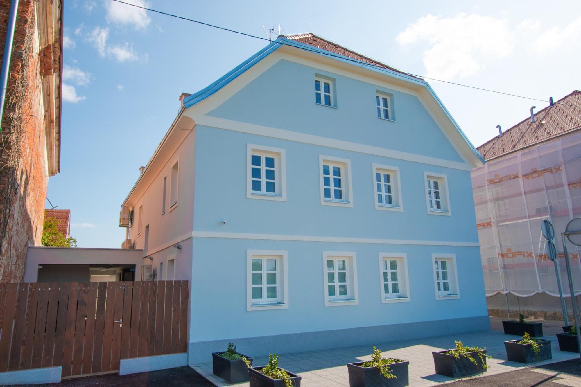 Apartmani Kac Karlovac Exterior photo